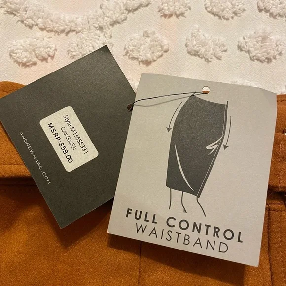 Marc New York Faux Suede Pencil Skirt Size XS - Picture 6 of 6